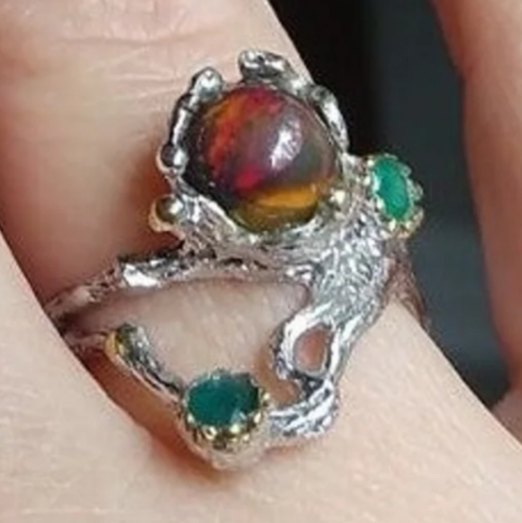 Jewelry - Natural black opal Onix sterling artistic ring